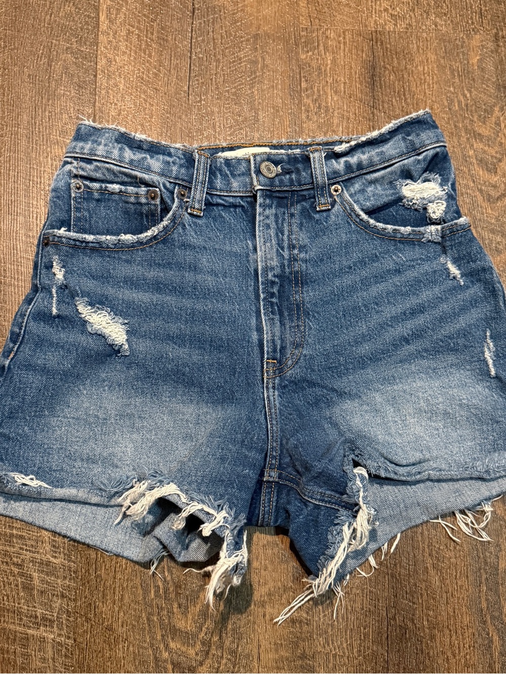 Abercrombie & Fitch Jorts The Mom 4” Short High Rise Size 26/2 Curve Love